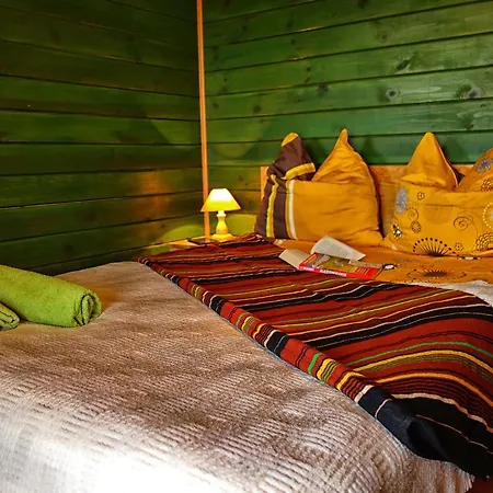 Zabi Raj Farm stay Pokrzywnica